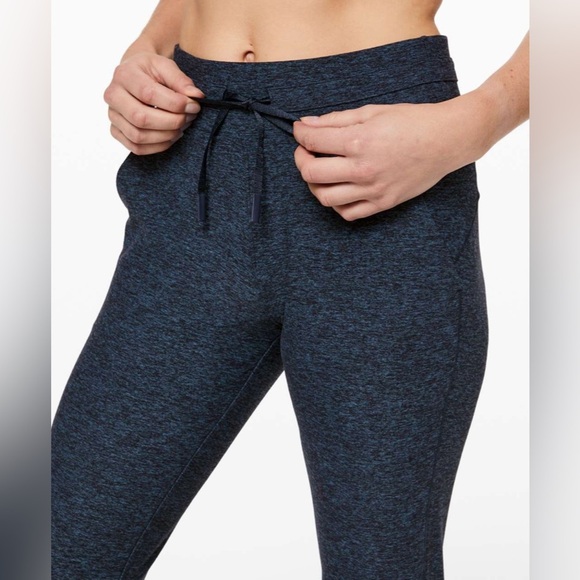 Lululemon Ready to Rulu Jogger Heathered True Navy Size 4 - Picture 2 of 13